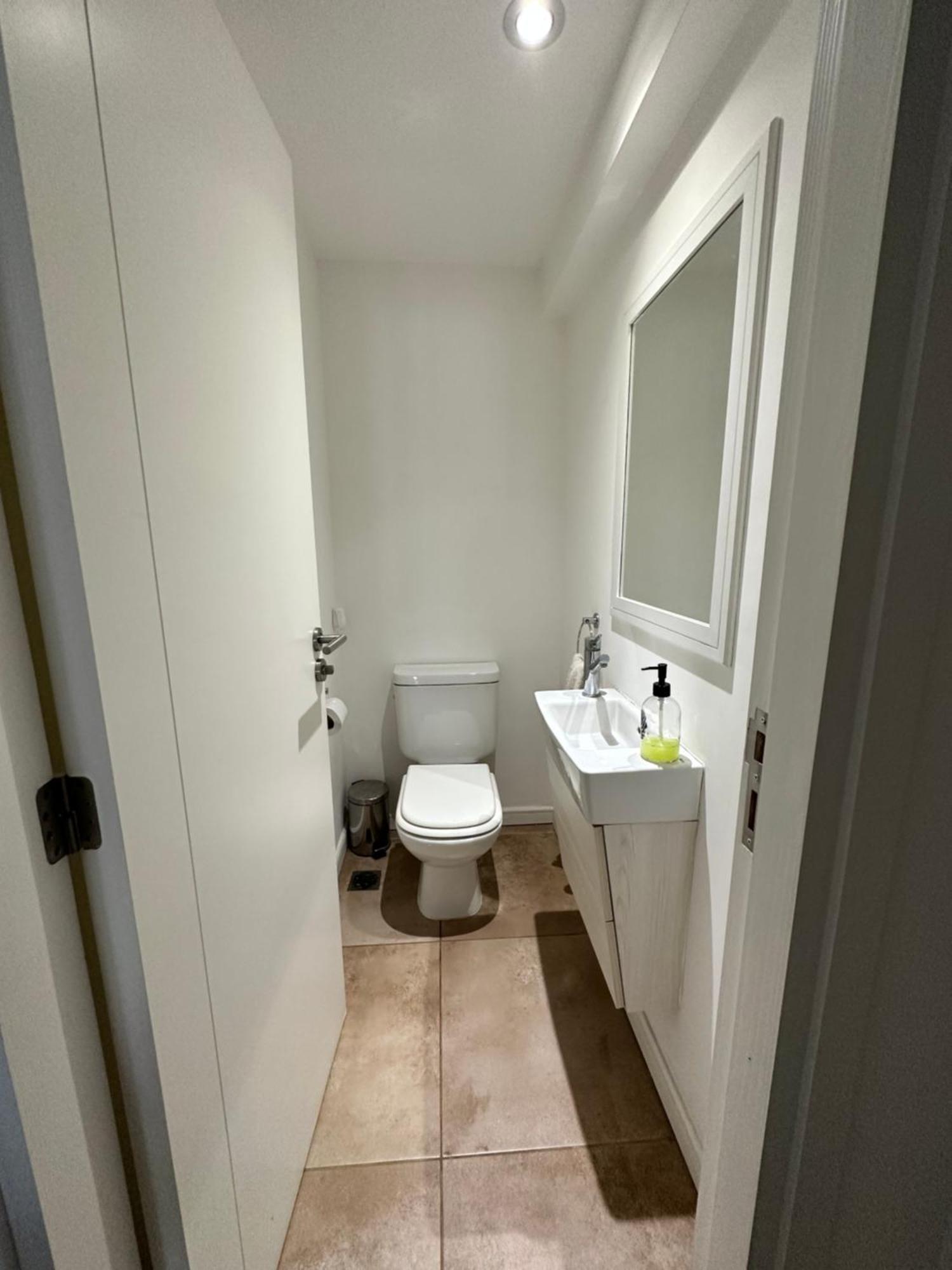 Apartment Depto 3 Amb Zona Guemes Con Cochera, Balcon A La Calle Con Parrilla A Gas Mar del Plata